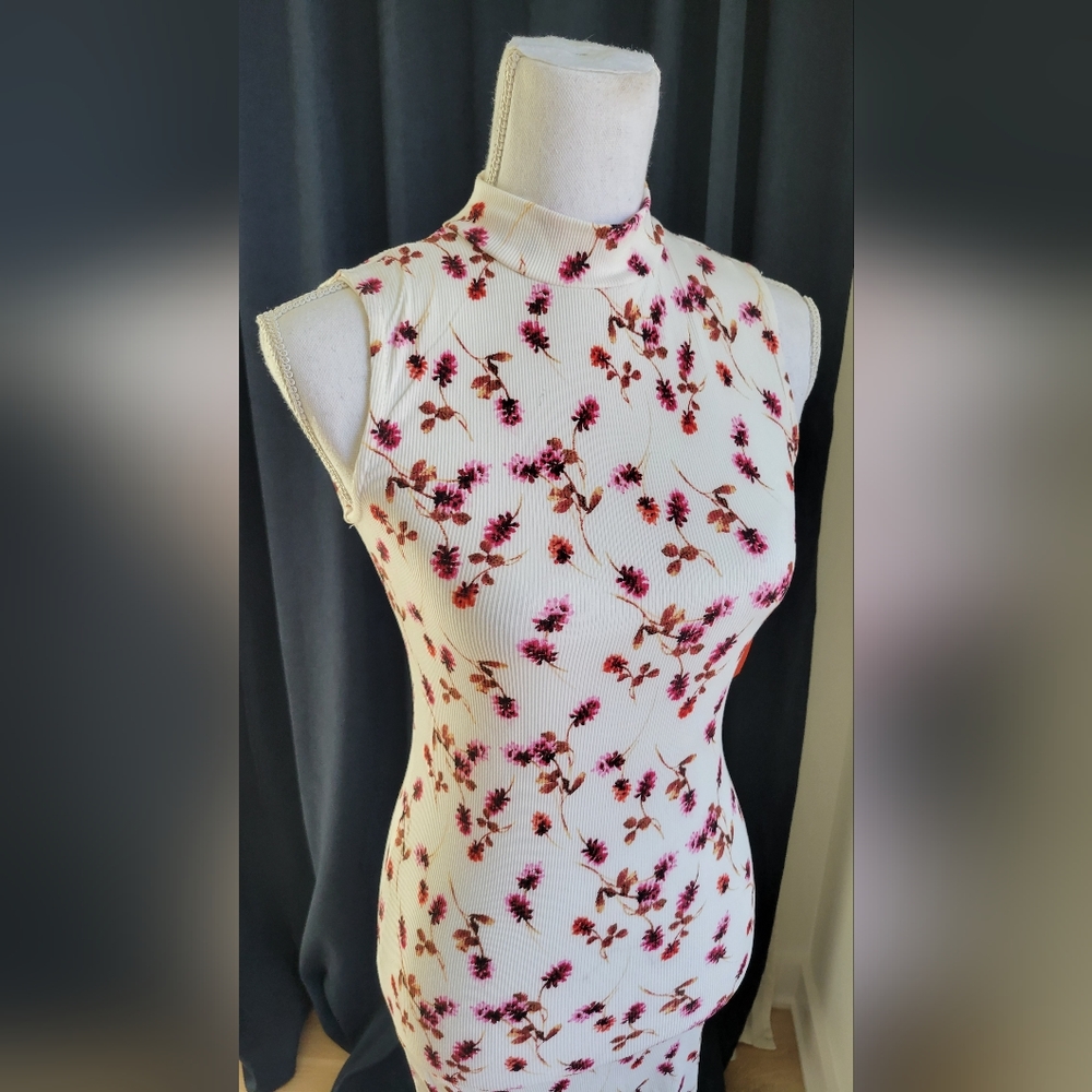 HOT KISS | Fall Pink and Orange Floral Midi